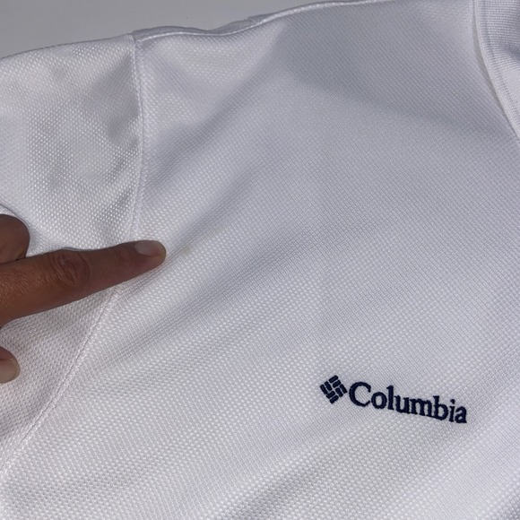 Dallas Cowboys button up/ Breathable Colombia short sleeve L Poly Shirt. - Picture 11 of 11